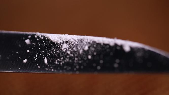水果刀刮红富士红苹果表面果蜡3