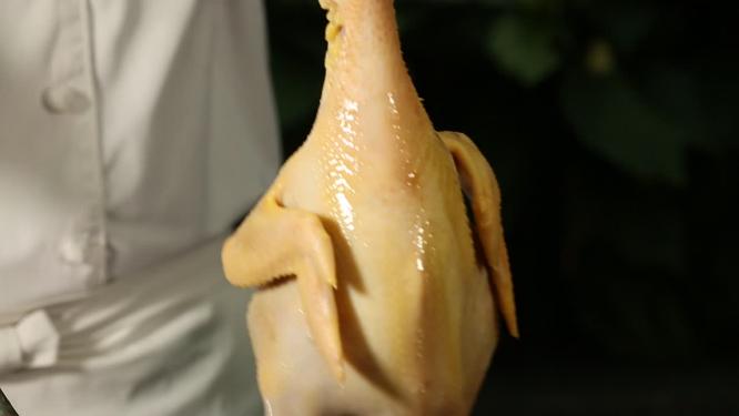 烧鸡淋油上色3