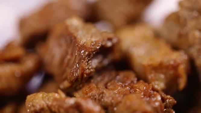 牛肉肉粒