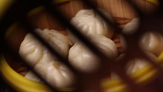 笼屉蒸包子松软小笼包8