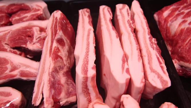 肉类市场卖猪肉3