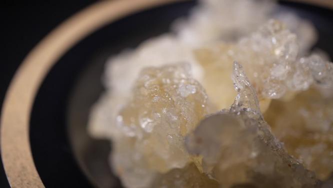 拉丝雪燕天然桃胶美容养颜补品滋补3