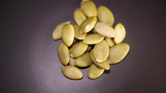 干果零食绿瓜子4