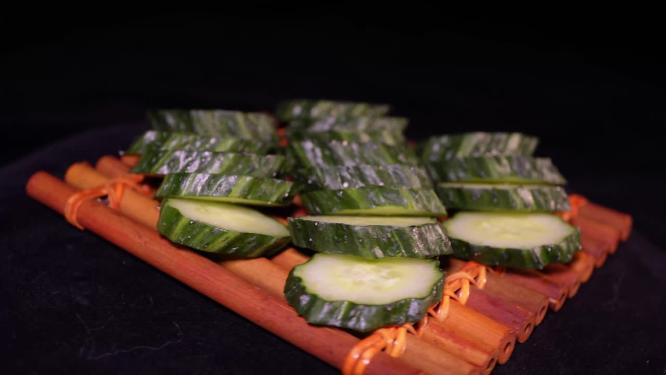特写黄瓜片青瓜片蔬菜