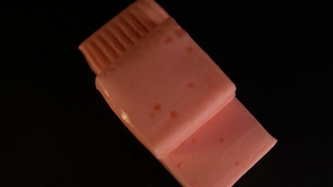 草莓牛奶软糖