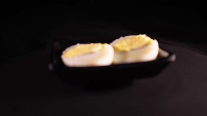 鸡蛋黄鸡蛋清煮鸡蛋4