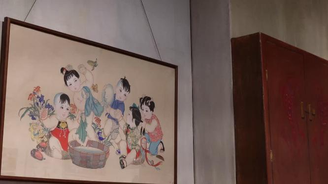 八十年代家庭写字台书柜婴儿车
