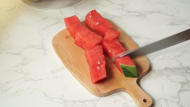 夏季西瓜果肉果盘