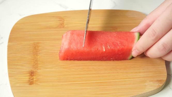 夏季西瓜果肉果盘