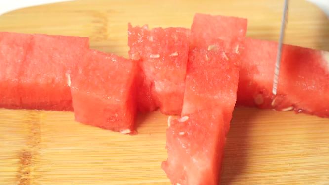 夏季西瓜果肉果盘