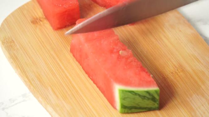 夏季西瓜果肉果盘