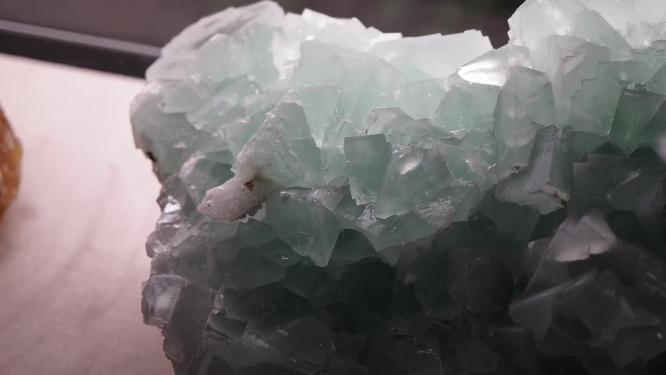 矿石晶石宝石彩宝玉石3