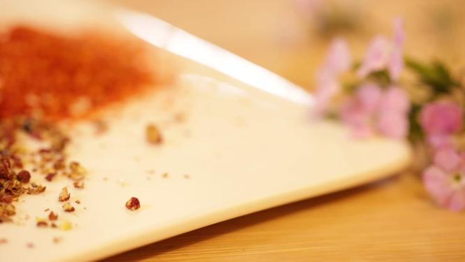 【镜头合集】白芝麻辣椒粉花椒粉制作油泼辣子
