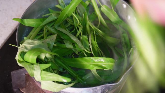 处理空心菜煮制空心菜洗菜青菜