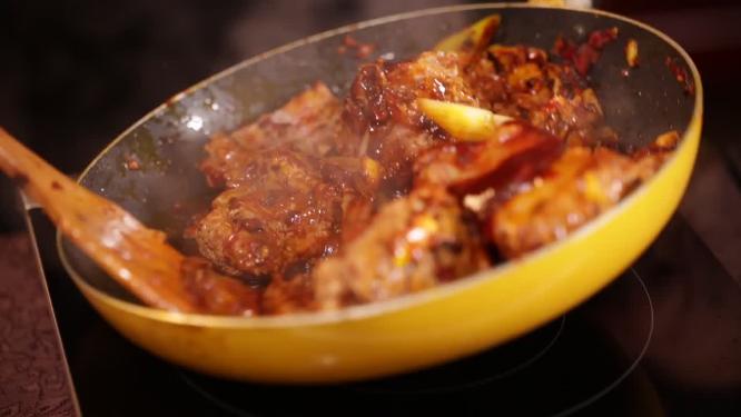 炖肉炖排骨红烧小排