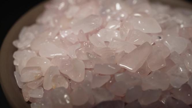 粉水晶能量石矿石水晶矿