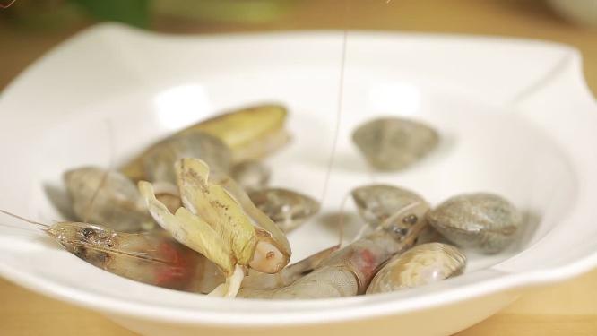 花蛤大虾蛏子鱿鱼各种海鲜