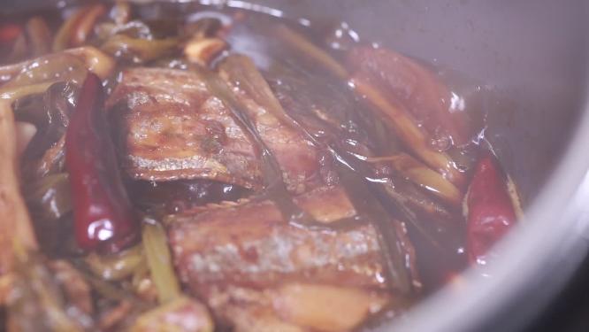 高压锅炖带鱼焖带鱼