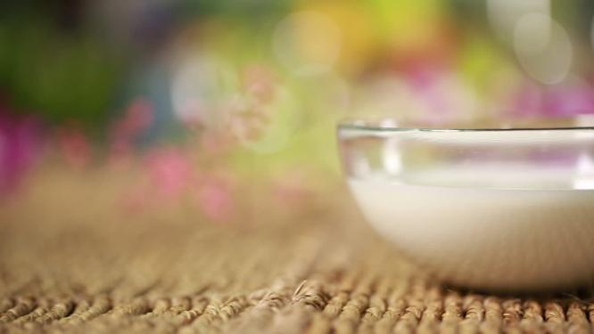奶油酸奶牛奶