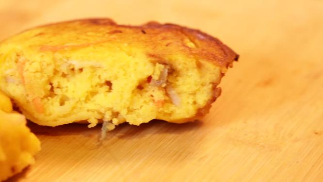 松软棒子面制作蓬松棒子面饼