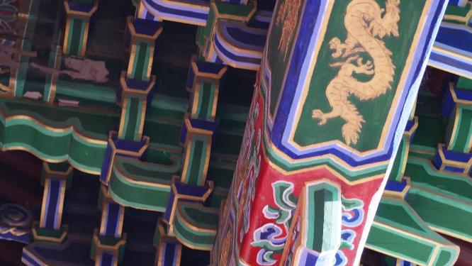 隼牟结构中式建筑画廊房梁