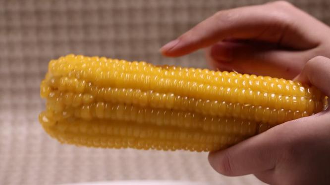 黏玉米粘玉米糯玉米水果玉米
