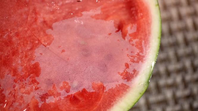夏季水果西瓜的保鲜方法挑选西瓜