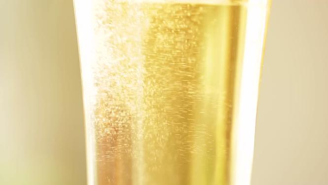 【镜头合集】啤酒杯倒啤酒扎啤泡沫