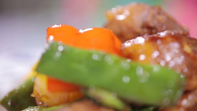 【镜头合集】彩椒扁豆炒鸭肉