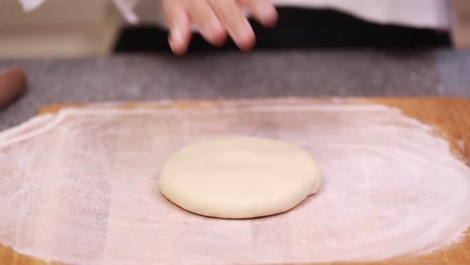 【镜头合集】揉面擀面切面饼制作馅饼面皮