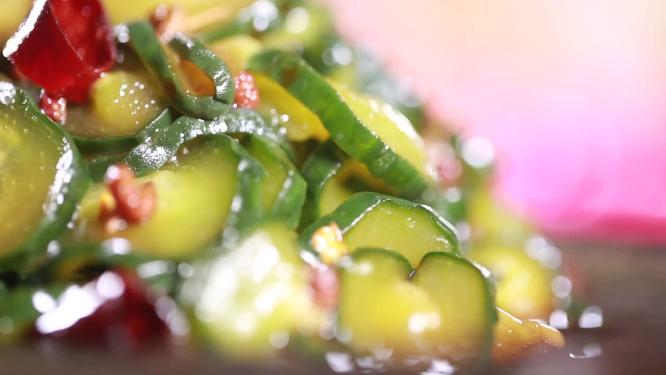 【镜头合集】炝拌黄瓜片腌黄瓜咸菜下饭菜