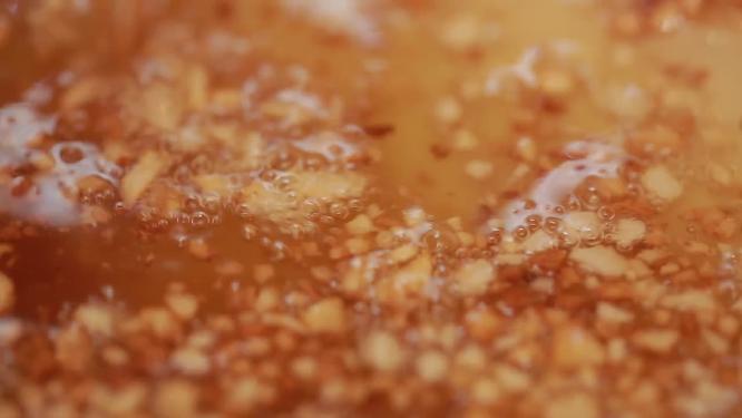 【镜头合集】热油炒蒜蓉酱