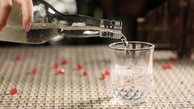 【镜头合集】白酒喝酒倒酒