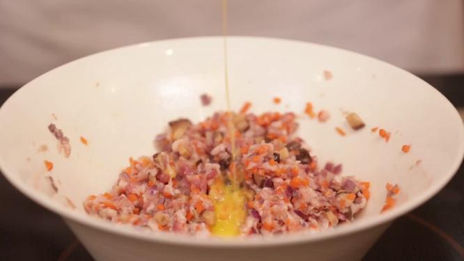 【镜头合集】肉馅上浆调味