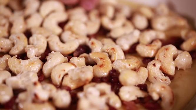 【镜头合集】腰果红豆饼制作