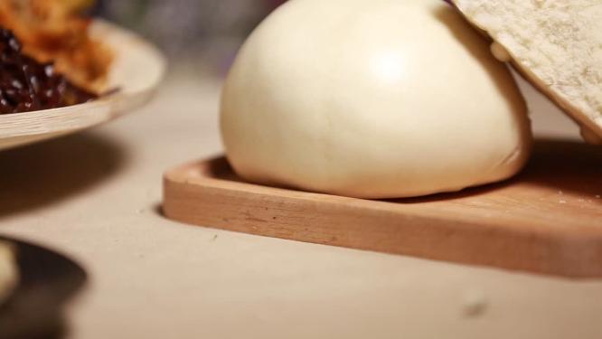 【镜头合集】馒头烧饼干粮配咸菜