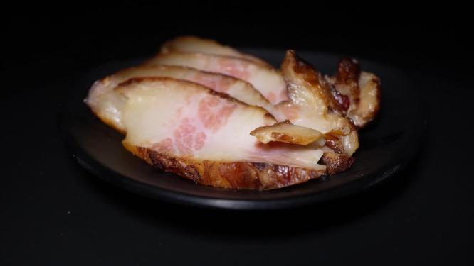 烟熏五花肉腊肉腌制腊肉肥肉