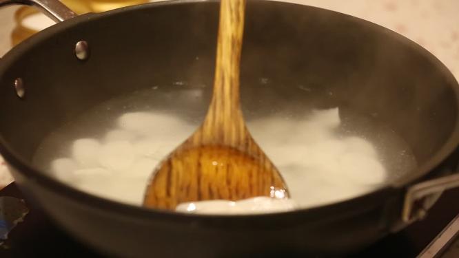 泡发年糕煮韩式年糕片