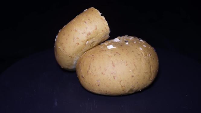 粗粮杂粮豆沙欧包面包代餐早点