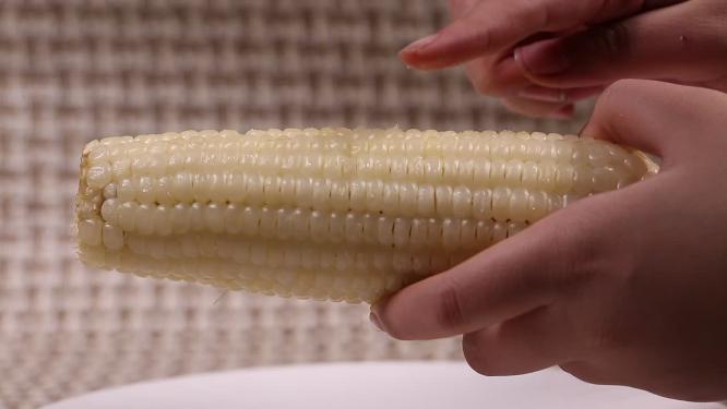 黏玉米粘玉米糯玉米水果玉米