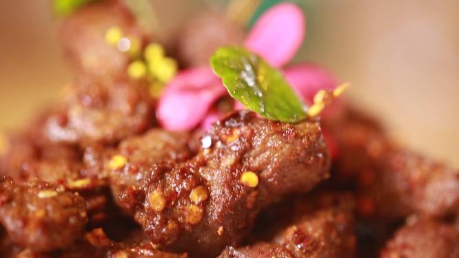 【镜头合集】大厨制作牙签肉