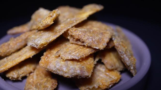【镜头合集】带鱼酥香酥带鱼干炸带鱼鱼排零食