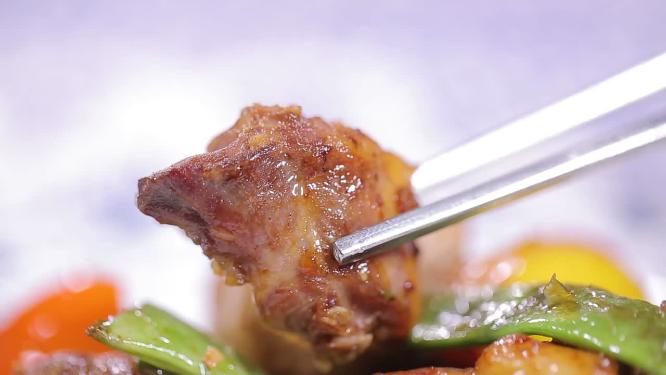 减肥食谱时蔬炒鸭肉