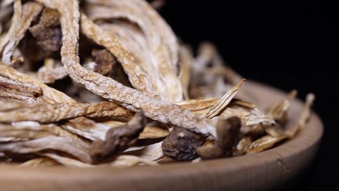 【镜头合集】干货蘑菇鹿茸菇榛蘑干菜干蘑菇