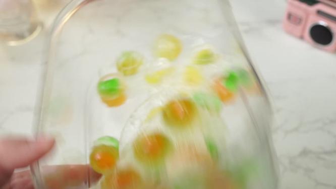 【镜头合集】彩色卡通冰块冰球制冰模具