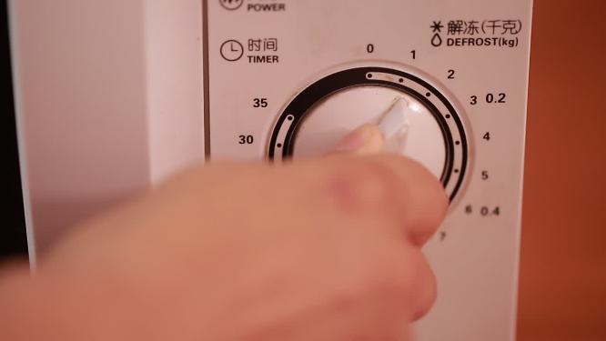 【镜头合集】使用厨房电器微波炉电烤箱