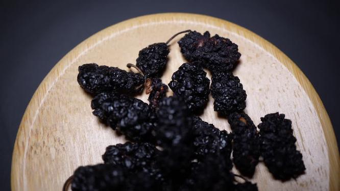 【镜头合集】果脯桑葚干黑桑葚花青素果干