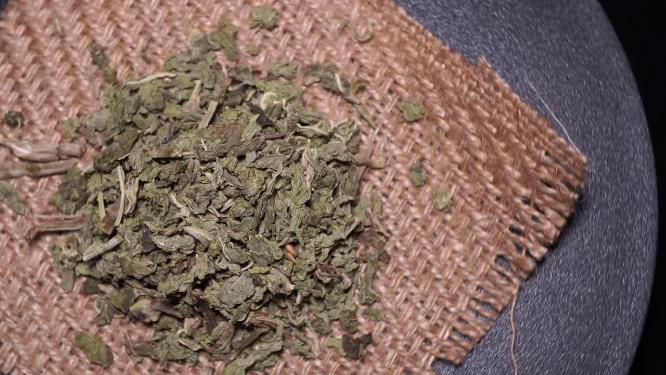 荷叶颗粒去火瘦身利水
