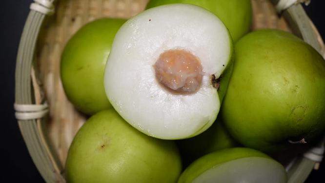 冬季美食牛奶大枣大青枣