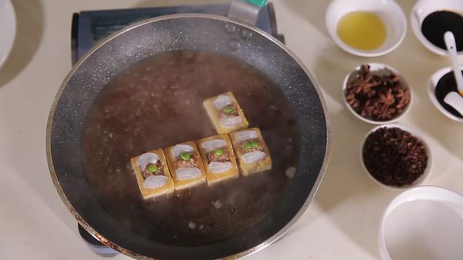 烧制红烧豆腐盒子